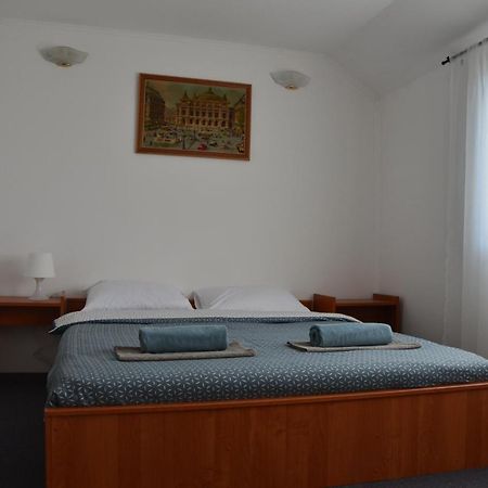 Enka Apartmani Belgrado Exterior foto