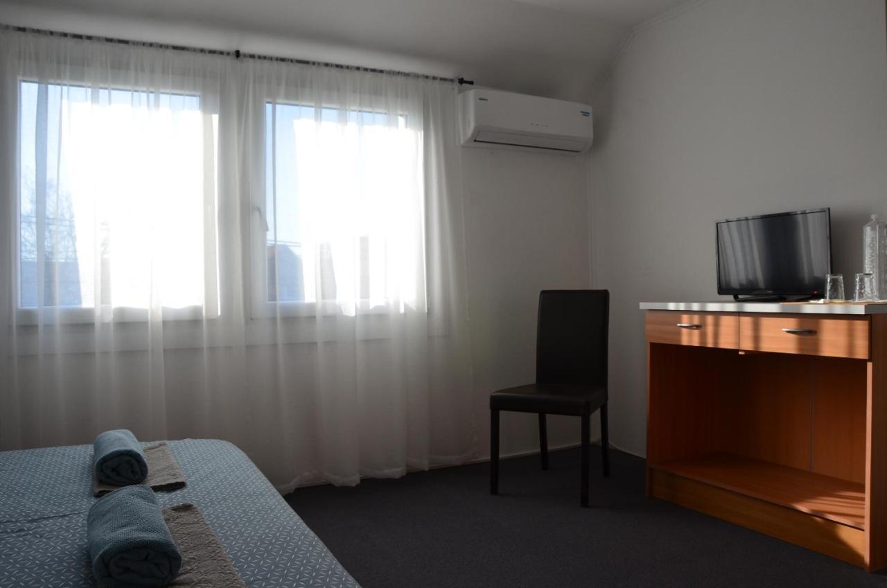 Enka Apartmani Belgrado Exterior foto