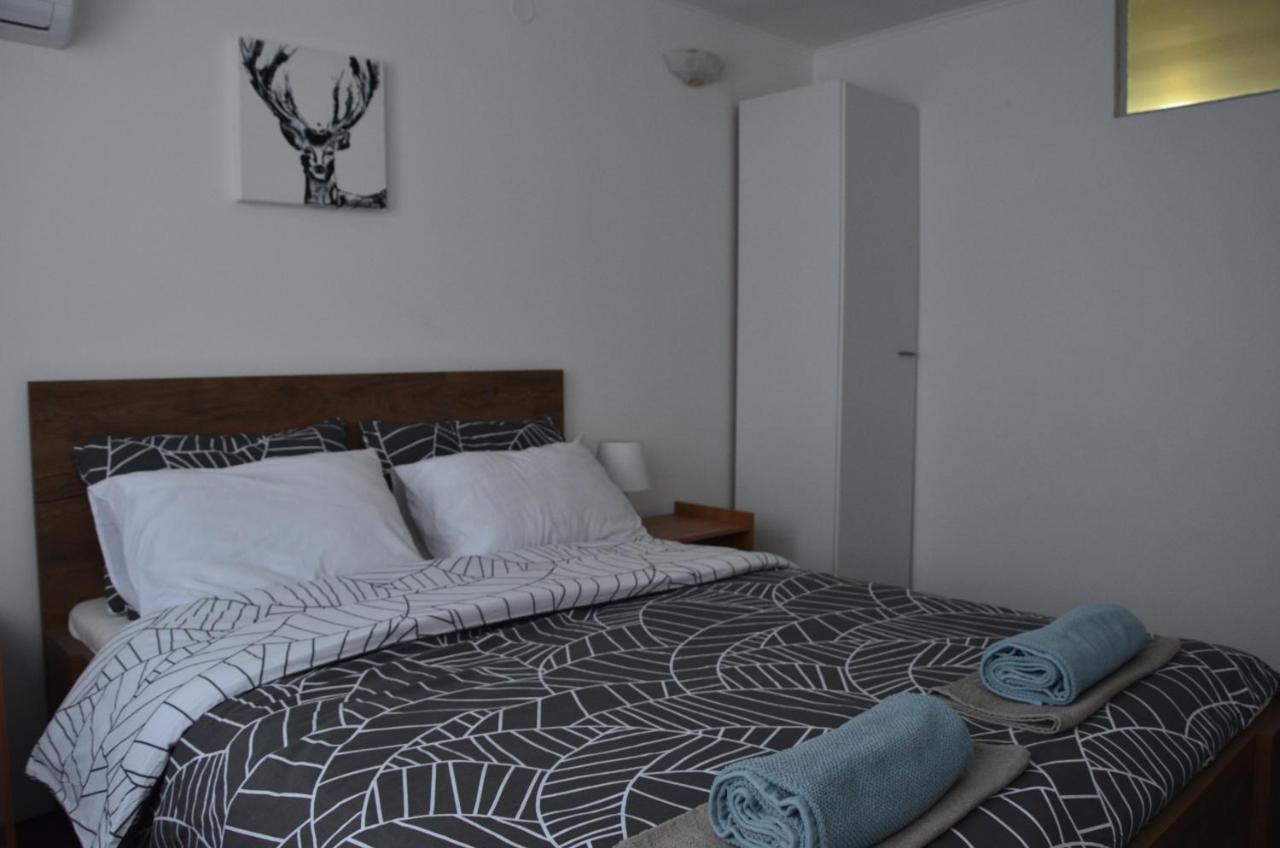Enka Apartmani Belgrado Exterior foto